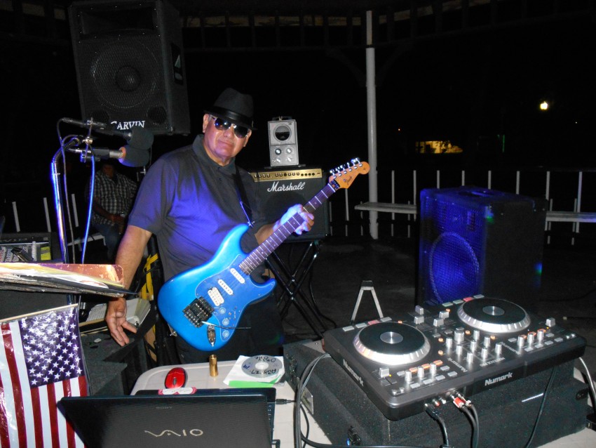 Gallery photo 1 of DJ/Guitarist Marcos Mendoza, Jr.