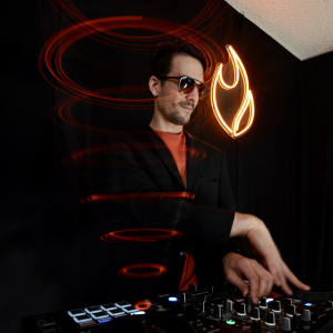 Dominic Patete - Wedding DJ in Portland, Oregon