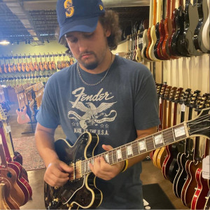 Drew Parker Music - Singing Guitarist / Wedding Musicians in Thomasville, Georgia