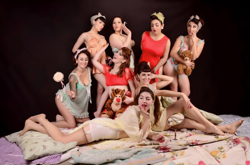 Gallery photo 1 of Drop Dead Dames Burlesque Revue