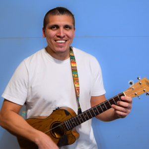 Dylan Santiago - Singing Guitarist / Ukulele Player in Salem, Oregon