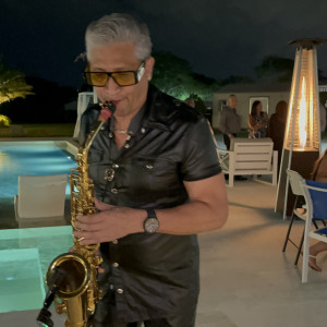 Edgarsaxofonista - Saxophone Player / Woodwind Musician in Miami, Florida