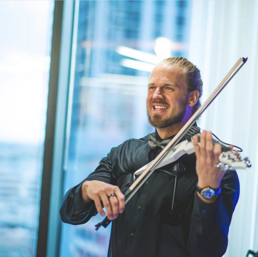 Hire Jared Violin Violinist in Orlando, Florida