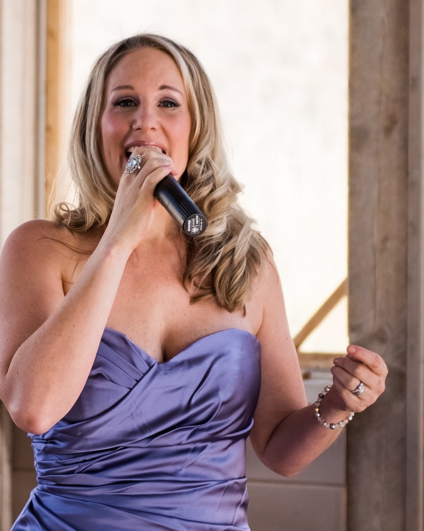 Gallery photo 1 of Elegant Entertainment