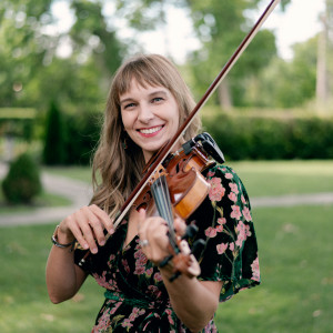 Elegant Violin - Violinist / Wedding Musicians in Cincinnati, Ohio