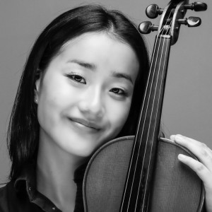 Elina Kim, Elite Viola Playing - Viola Player in Chicago, Illinois