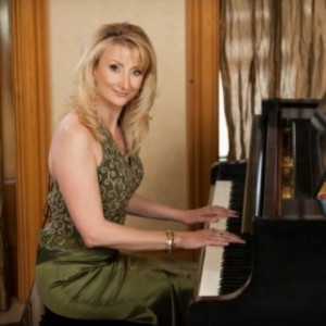 Elizabeth Damianova - Classical Pianist in Irving, Texas
