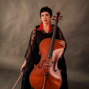 Elizabeth Glushko, Cellist - Cellist in Dunedin, Florida