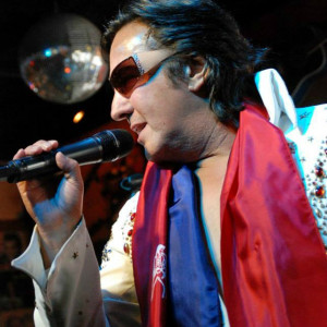 Elvis Impersonator Chuck Baril - Elvis Impersonator / Crooner in Nashville, Tennessee