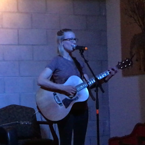 Emily Hitch - Singing Guitarist / Acoustic Band in Surprise, Arizona