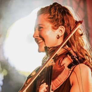 Emily Sclar Music - Violinist / Strolling Violinist in Boston, Massachusetts