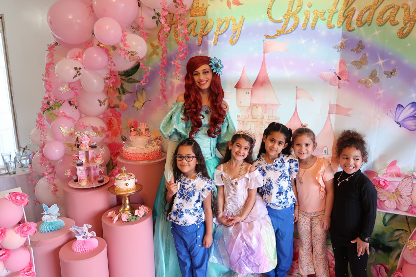 Gallery photo 1 of Royal Wishes Parties