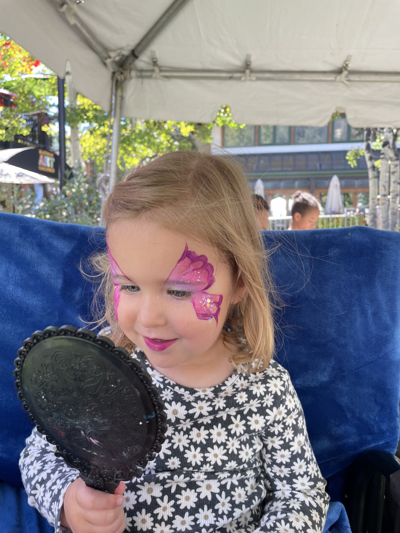Hire entertainment etc face painter in parker colorado