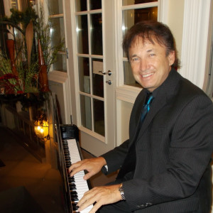 Eric Pukara Music - Pianist / Wedding Musicians in Beverly Hills, Florida