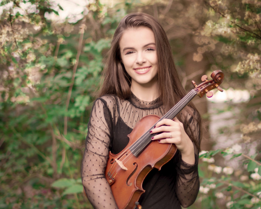 Hire Event + Recording Violinist Violinist in Boston, Massachusetts