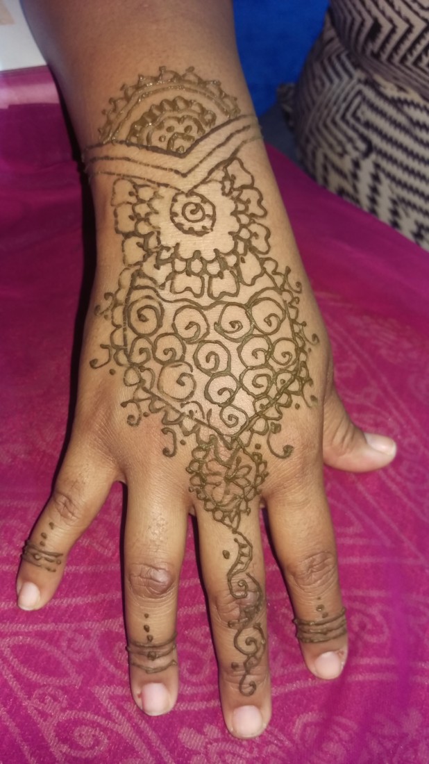 Hire Exclusive Henna Designs Henna Tattoo Artist in Los