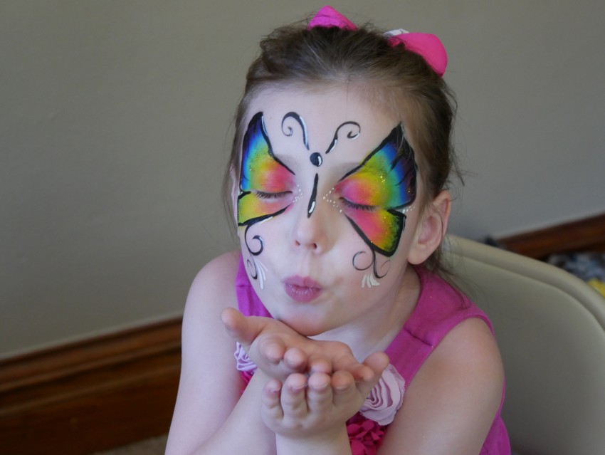 Hire Face Art by Brandi Face Painter in Washington, Iowa