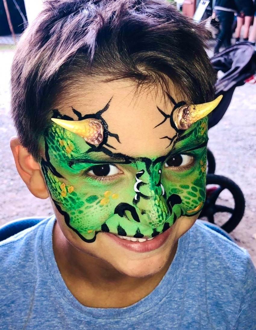 Hire Face Candy Art and Entertainment Face Painter in Meriden