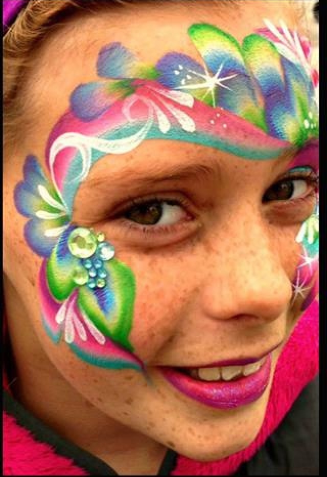 Hire Face Fancies Face Painting Face Painter in Overland Park, Kansas