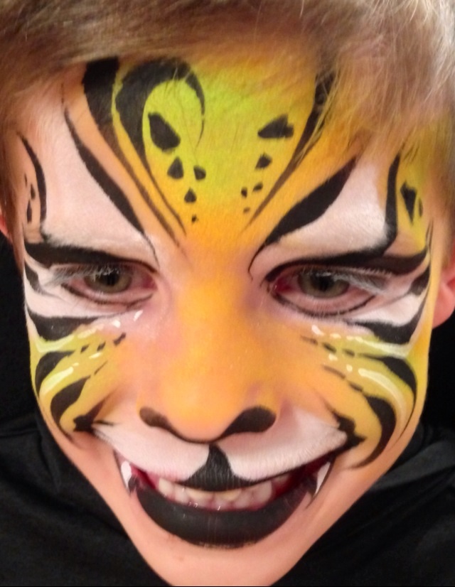 Hire Face Fancies Face Painting Face Painter in Overland Park, Kansas