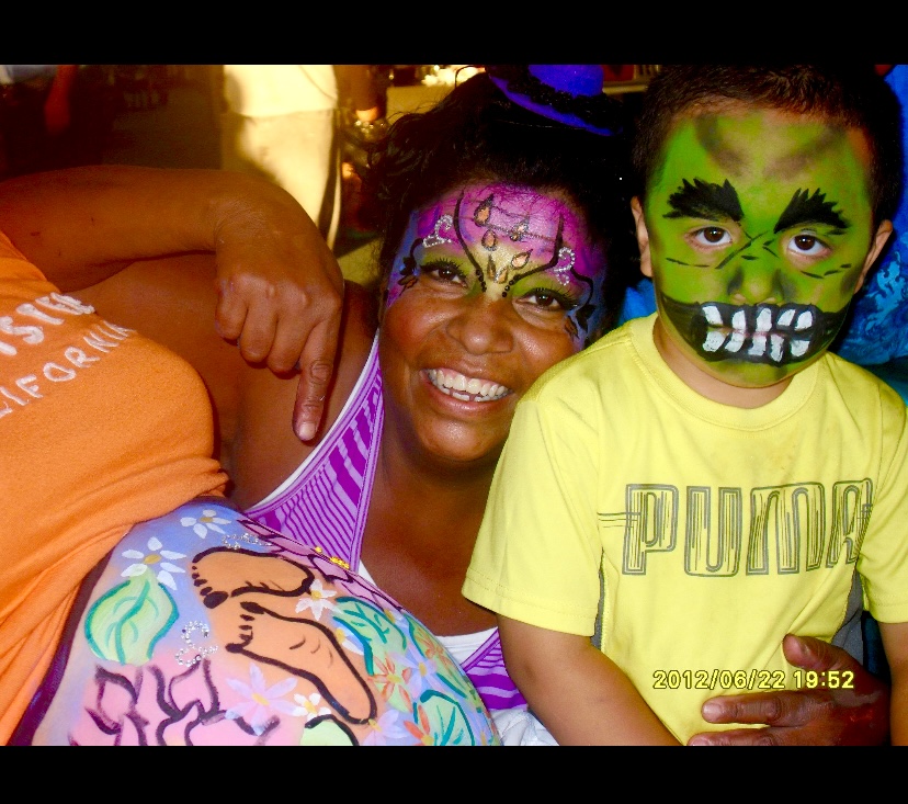 Gallery photo 1 of Face Paint and Twist