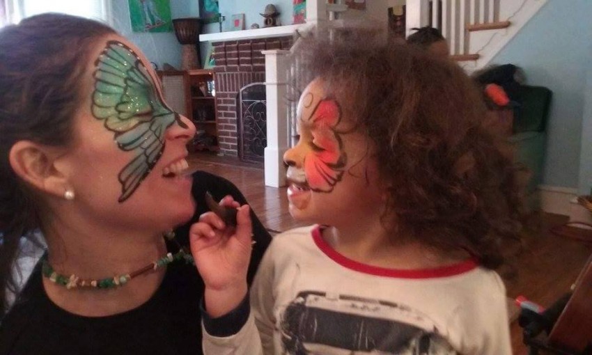Gallery photo 1 of Face Painting and Balloons