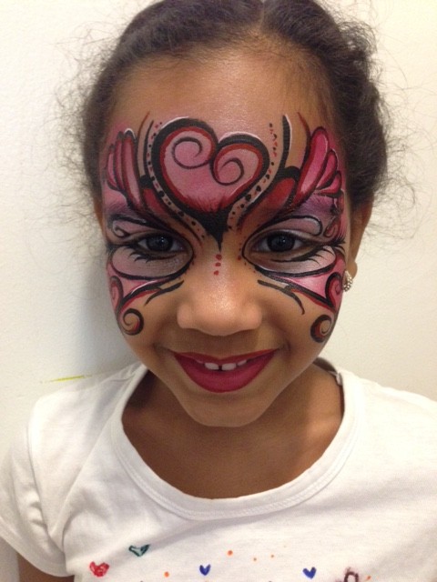 Gallery photo 1 of Face painting by Julie