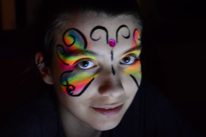 Hire Face Painting In Paradise Hawaii Face Painter in Honolulu, Hawaii