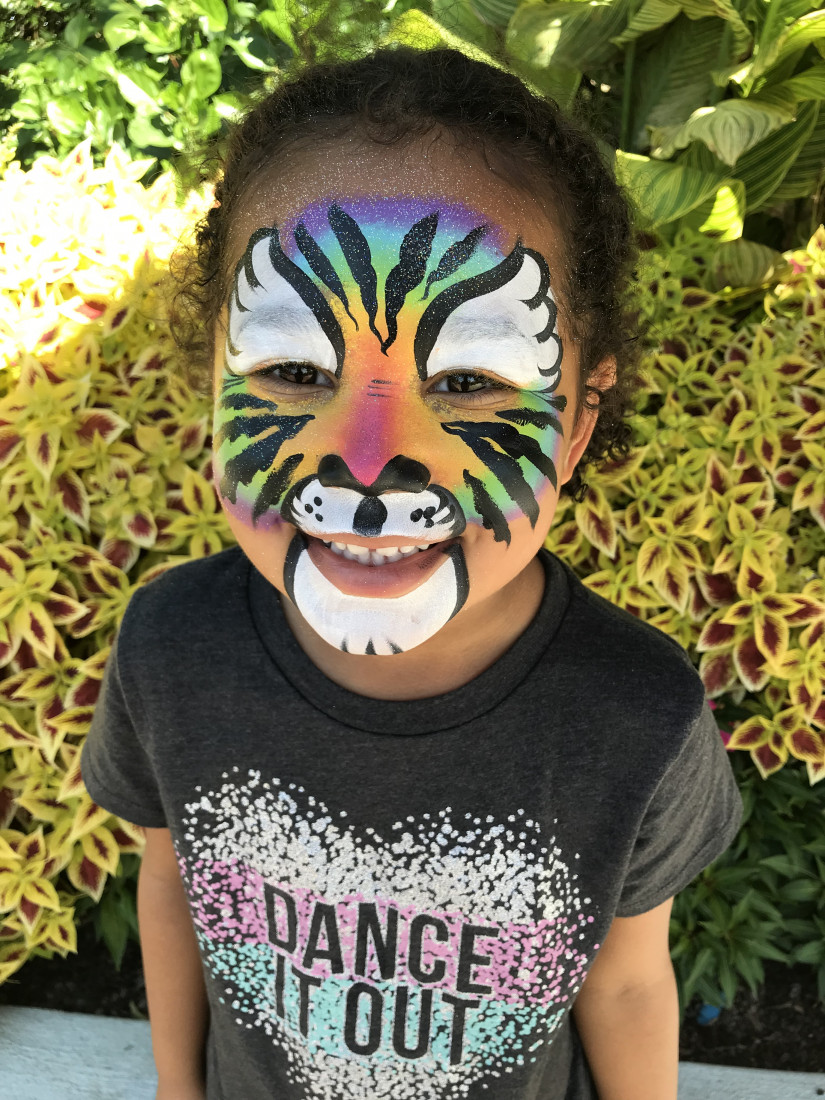 Gallery photo 1 of Face Painting with Sydney