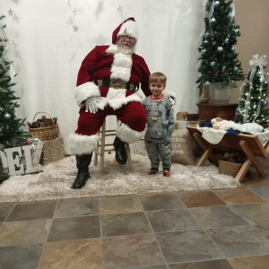 Families favorite Santa - Santa Claus / Holiday Entertainment in Greenville, Illinois