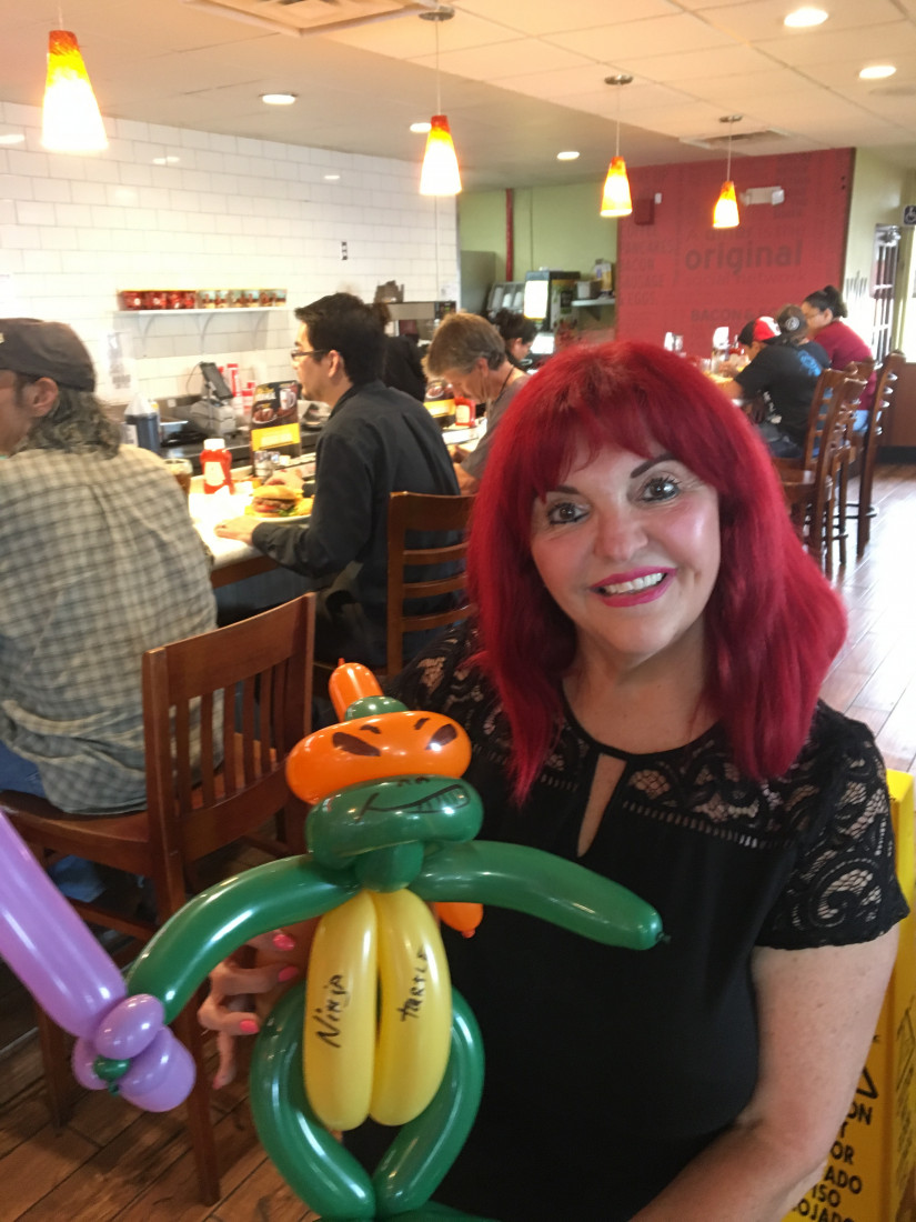 Hire Fantasy Balloons and Face Painting Balloon Twister in Houston, Texas