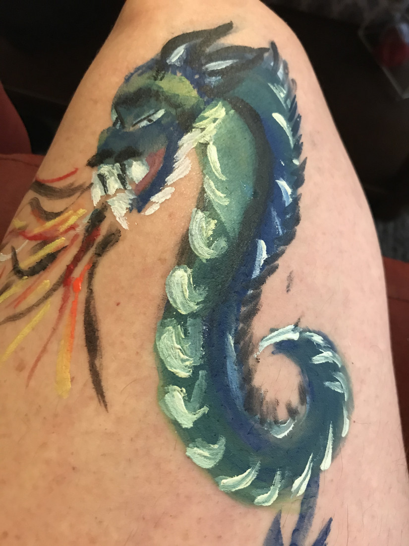 Hire Fantasy Balloons and Face Painting Balloon Twister in Houston, Texas