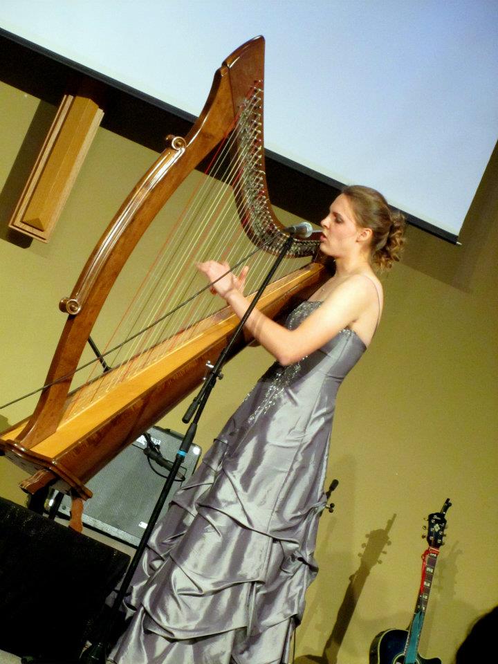 Gallery photo 1 of Farm Girl's Harp