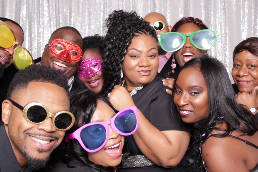 Hire Festive Photos Photo Booths in Greensboro, North Carolina