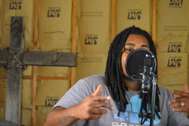 Hire Nawak'Osis Blue - Rapper in Menifee, California