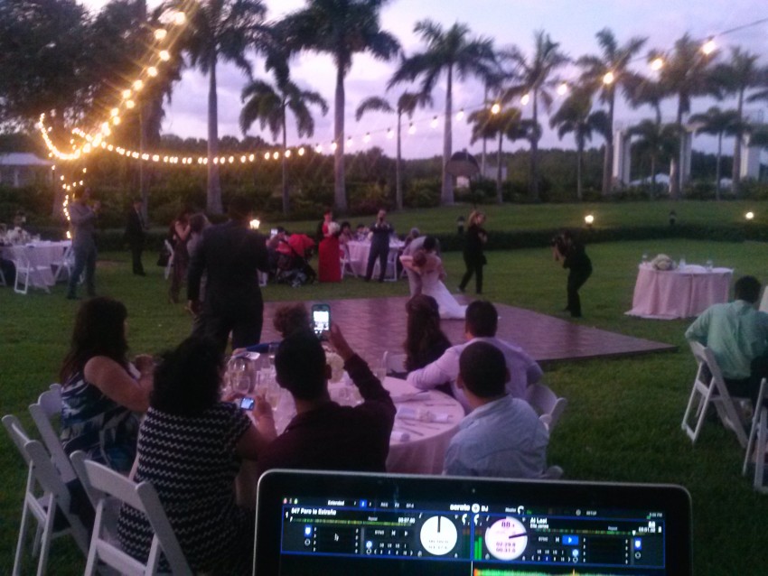 Gallery photo 1 of Fiesta Party Djs & Events