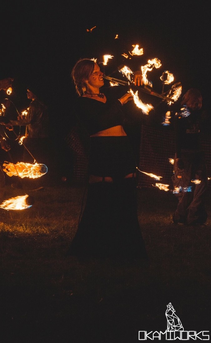 Gallery photo 1 of Ora Rosenbaum - Fire Performer