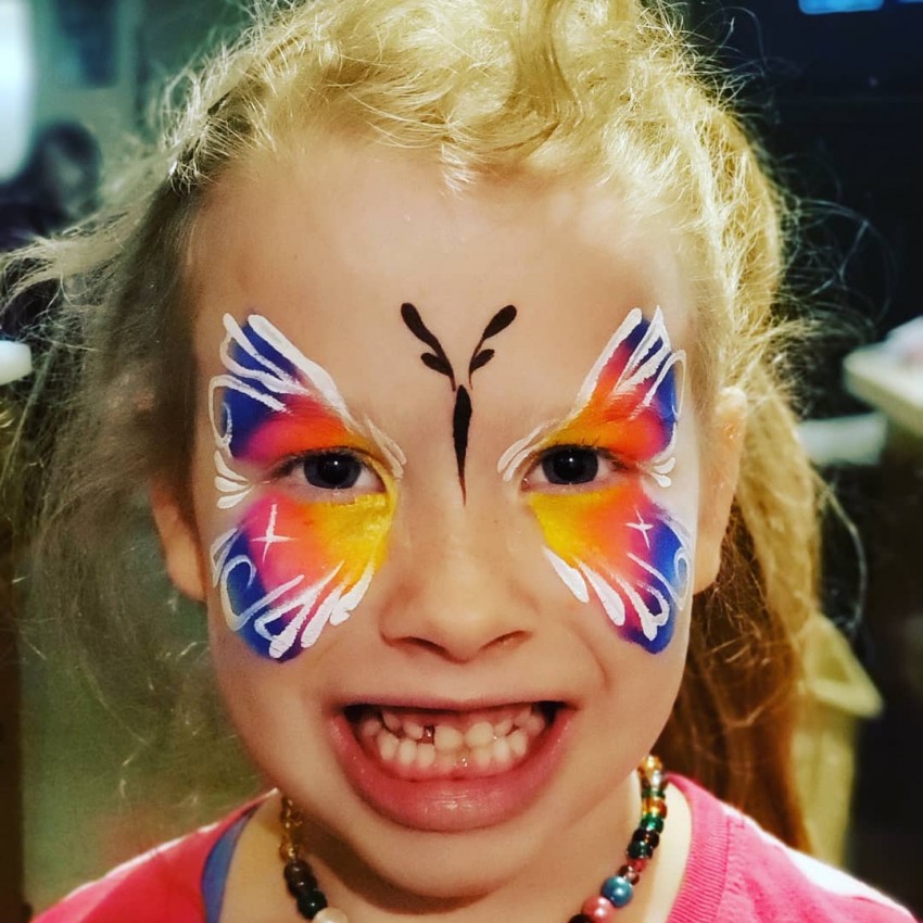 Hire Fire Fly Face Painting Waco Face Painter in Columbus, Texas