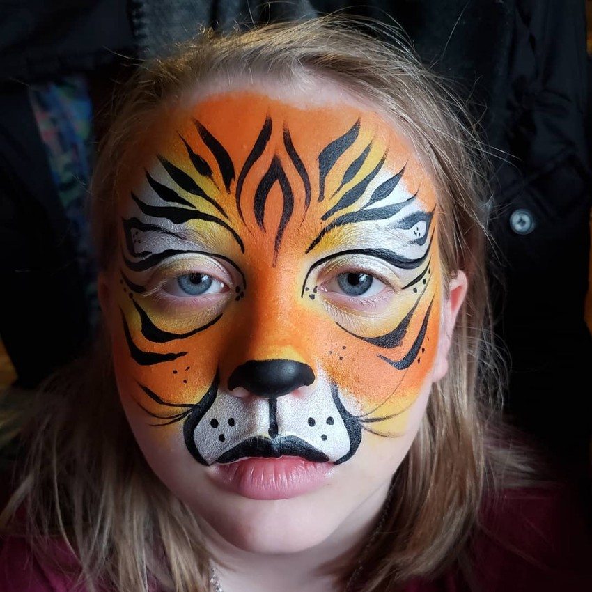 Hire Fire Fly Face Painting Waco - Face Painter in Columbus, Texas