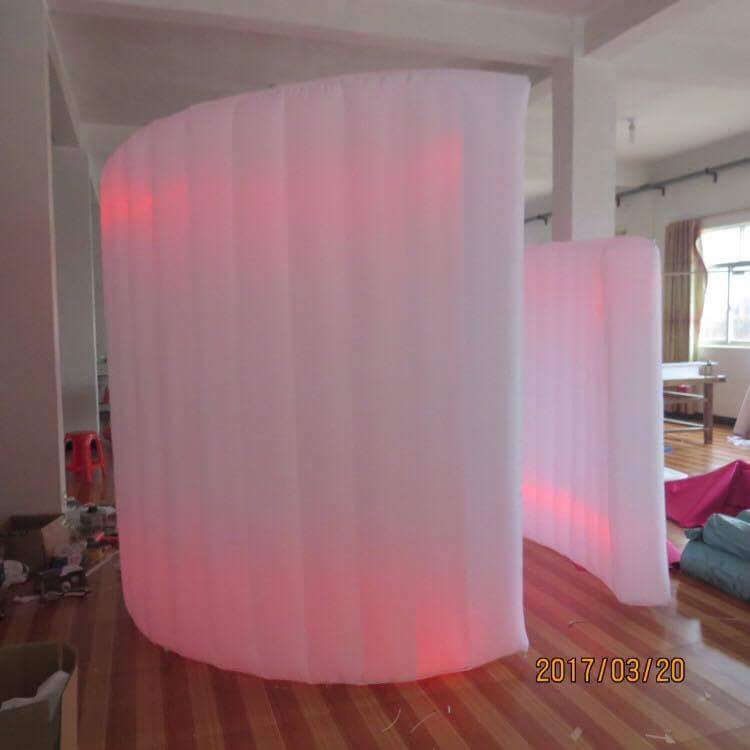 Hire Flashing Lights Photo Booths Photo Booths in Bronxville, New York