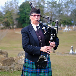 Zoe Brumfield, the forest piper