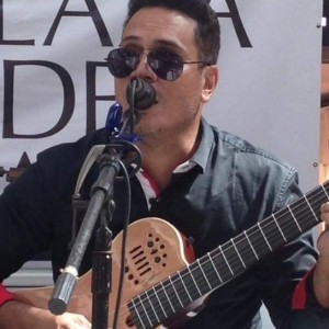 Francisco Javier Acustico - Singing Guitarist in Ponce, Puerto Rico