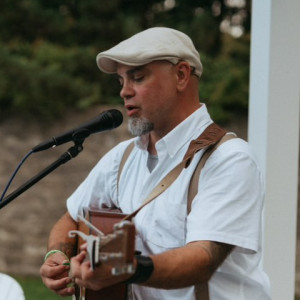 Frank Cardello Jr Music - Singing Guitarist in Middle Island, New York