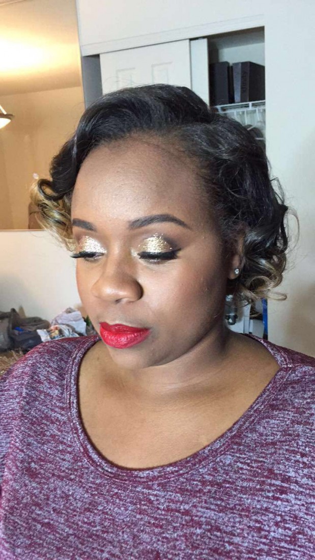 Hire Freelance make up artist Makeup Artist in Baltimore