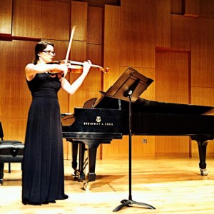 Ashley Salinas - Viola Player in Los Angeles, California