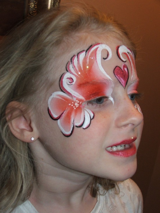 Gallery photo 1 of Fun Factory Face Painting