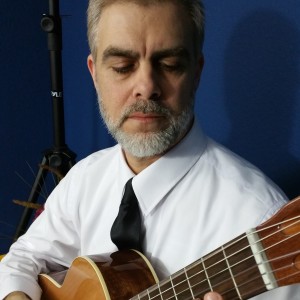 Da Vinci Mars - Classical Guitarist in Corona, California