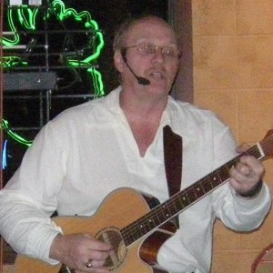 Gareth Davis - Singing Guitarist / Acoustic Band in Bonney Lake, Washington