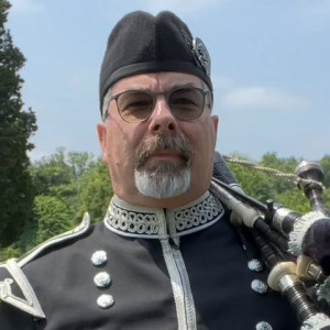 Gary Guth-Bagpiper For Hire