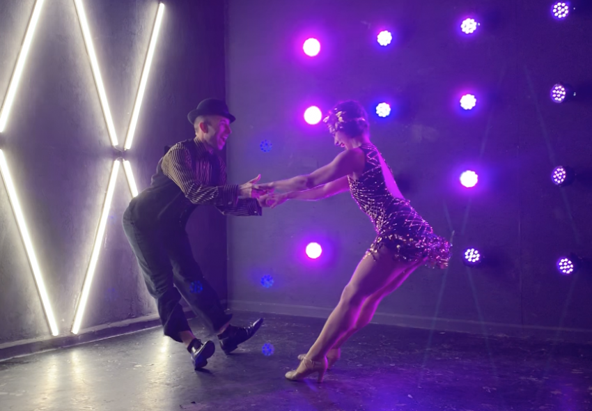 Hire Gatsby Entertainment Swing Dance, Charleston & Flappers Swing